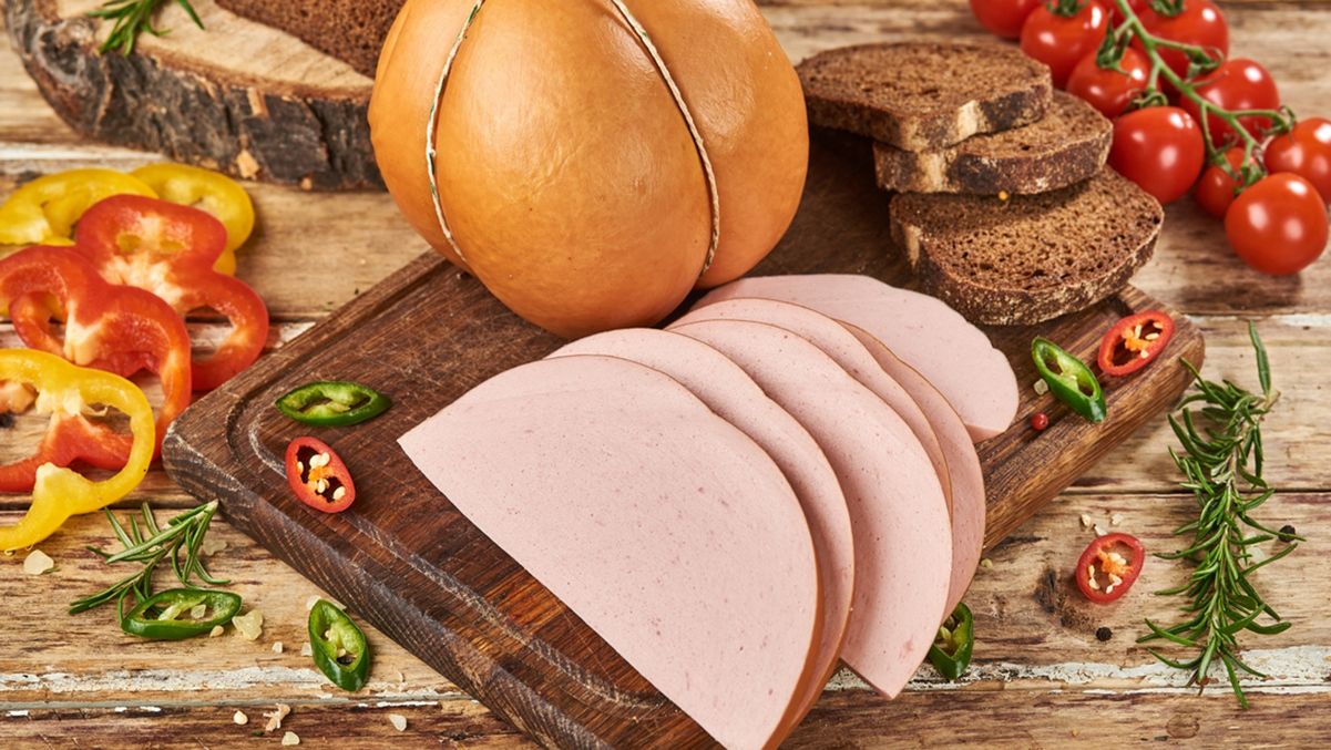 История из СССР: почему колбасу назвали Докторской История из СССР: почему колбасу назвали Докторской