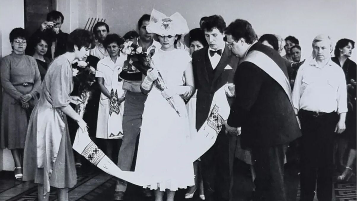 Останнє весілля у Чорнобилі: історія пари, яка одружилася на тлі ядерної катастрофи 